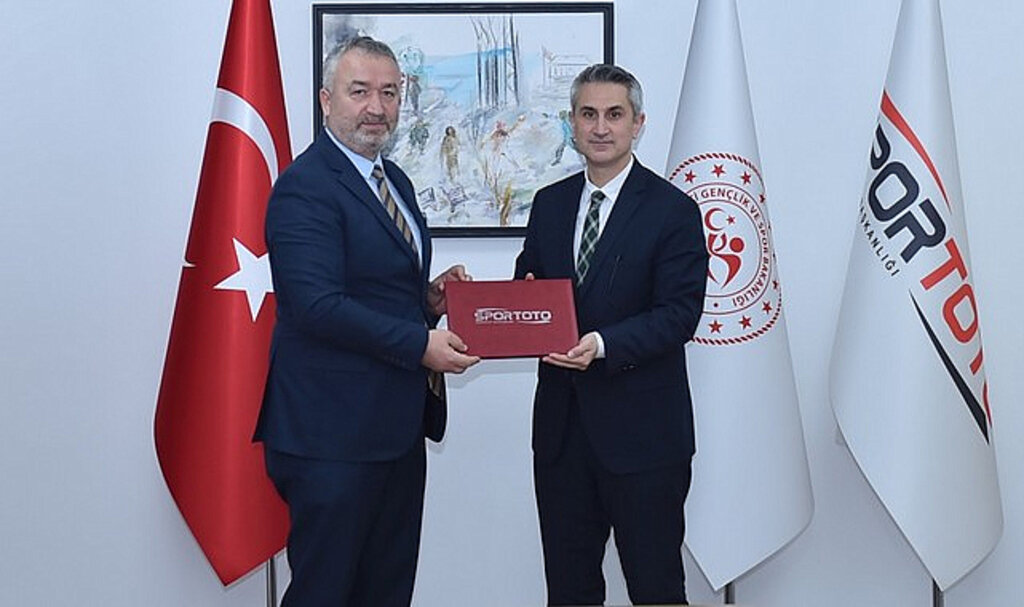 19 Mayıs İlçesinde Spor Yatırımları Devam Ediyor!