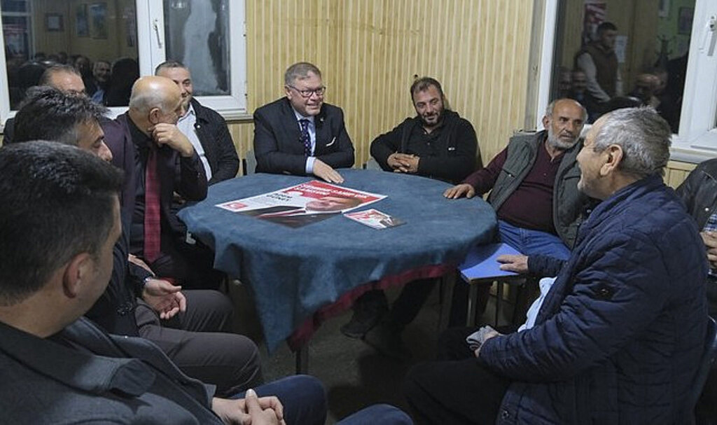 Adem Güney, ‘Çarşamba İlçesini Uçurdun Da Bizim Mi Haberimiz Olmadı?’
