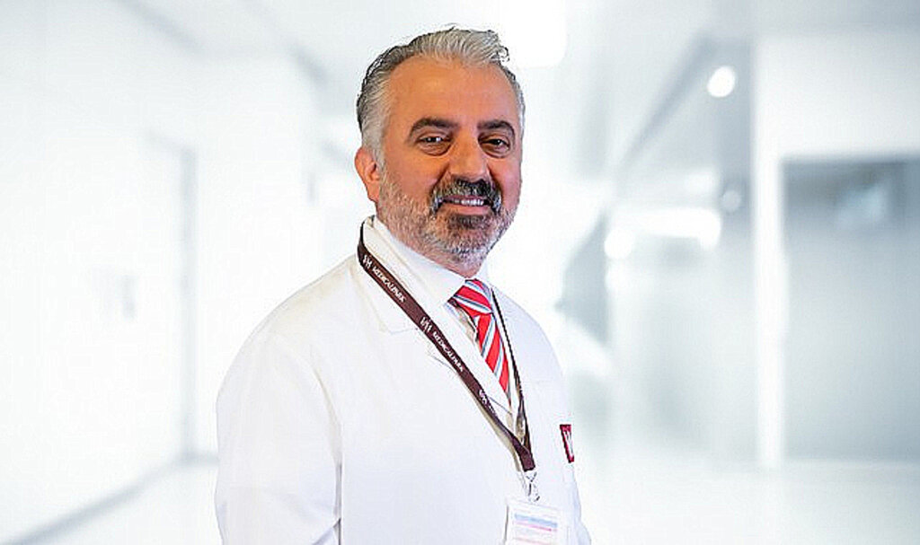 Gastroenteroloji Uzmanı Yolcu, Ramazan’da Hızlı Ve Fazla Yemenin Sonuçlarını Açıkladı!