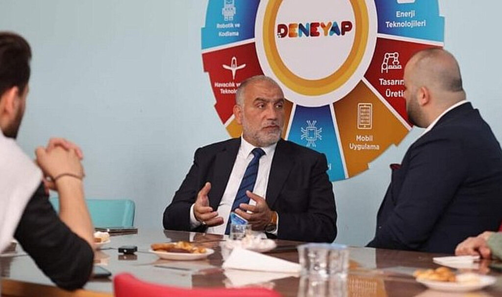 İş İnsanları Canik Özdemir Bayraktar Keşif Kampüsüne Hayran Kaldı!