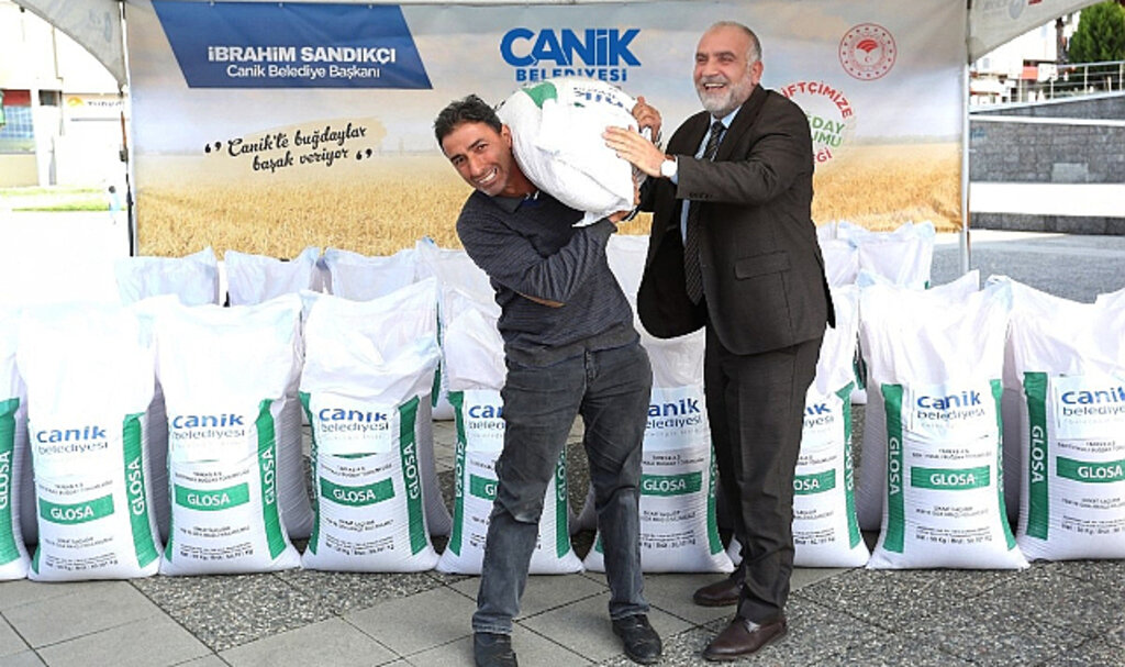 Başkan İbrahim Sandıkçı, 'Çiftçilerimize Destek Vermeye Devam Edeceğiz'!  