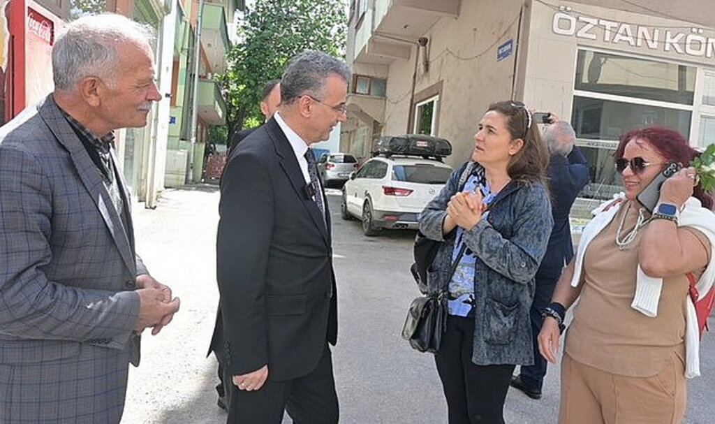 Başkan İhsan Kurnaz, İlkadımlıların Sorunlarını Yerinde Dinliyor!