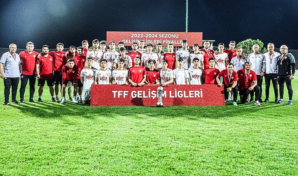 Samsunspor U19 Takımı Türkiye İkincisi Oldu!