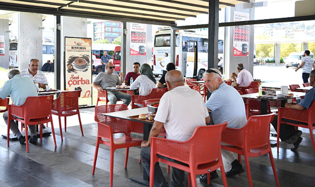 153 Restoranlar 200 Bin Kişiye Hizmet Verdi! 