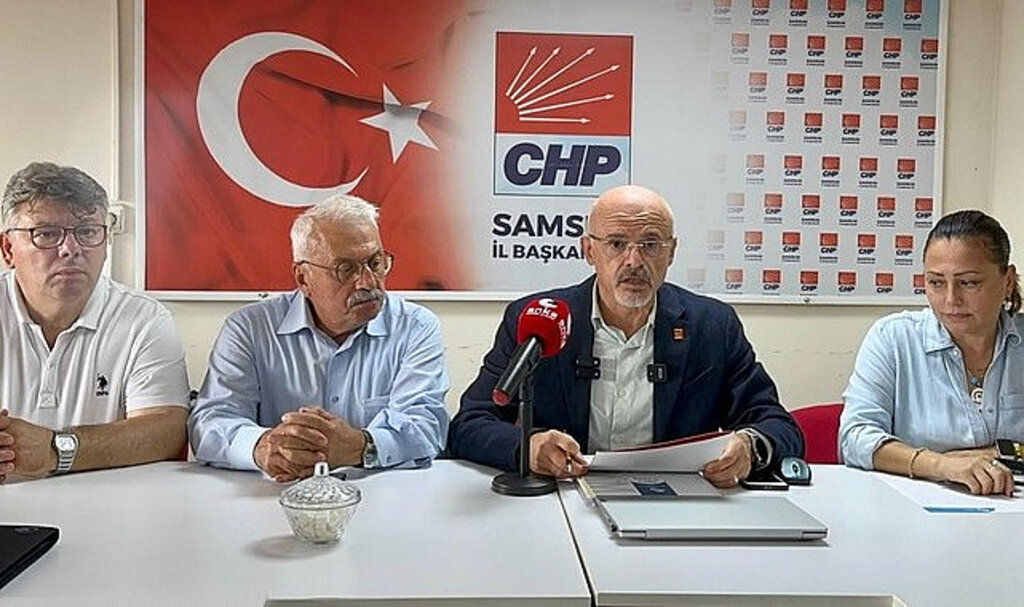 Özdağ, ‘Fındık Üreticisi Tüccarın İnsafına Terk Edildi!