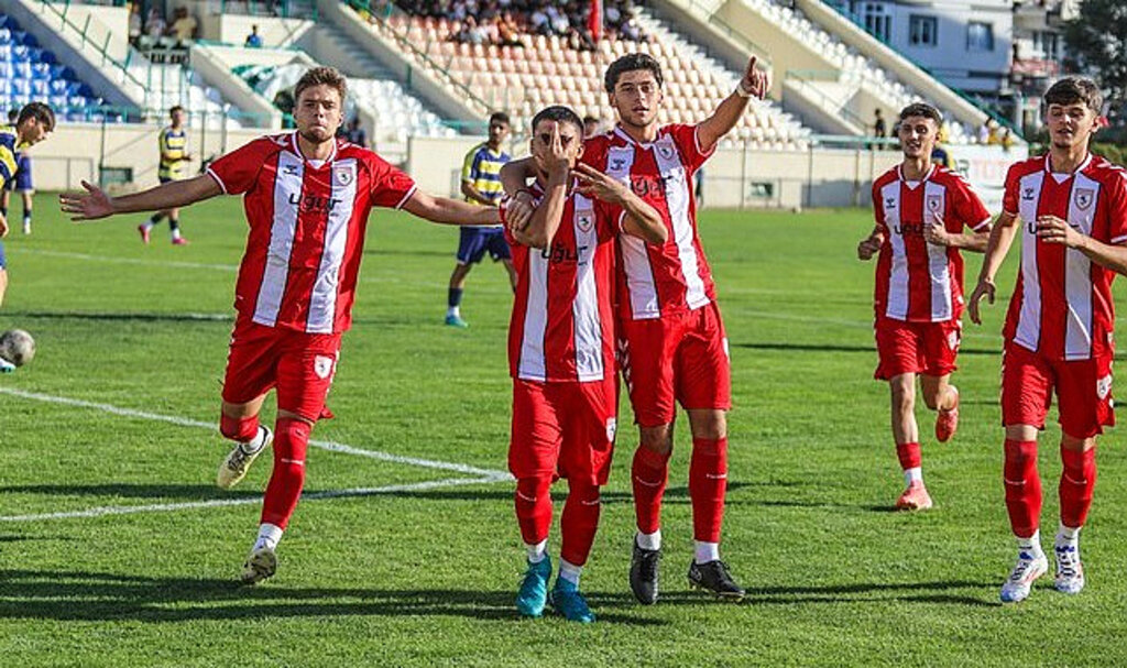 Samsunspor U19 Deplasmanda 3 Puanı 3 Golle Aldı!