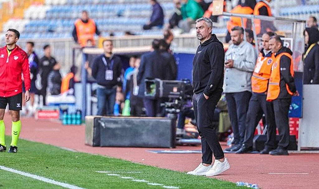 Thomas Reis, '22 Puan Hiç Fena Değil'!