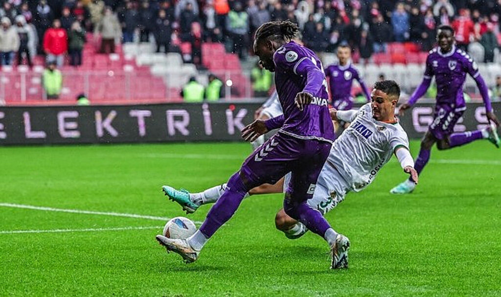Samsunspor Sahasında 1 Puna Razı Oldu!