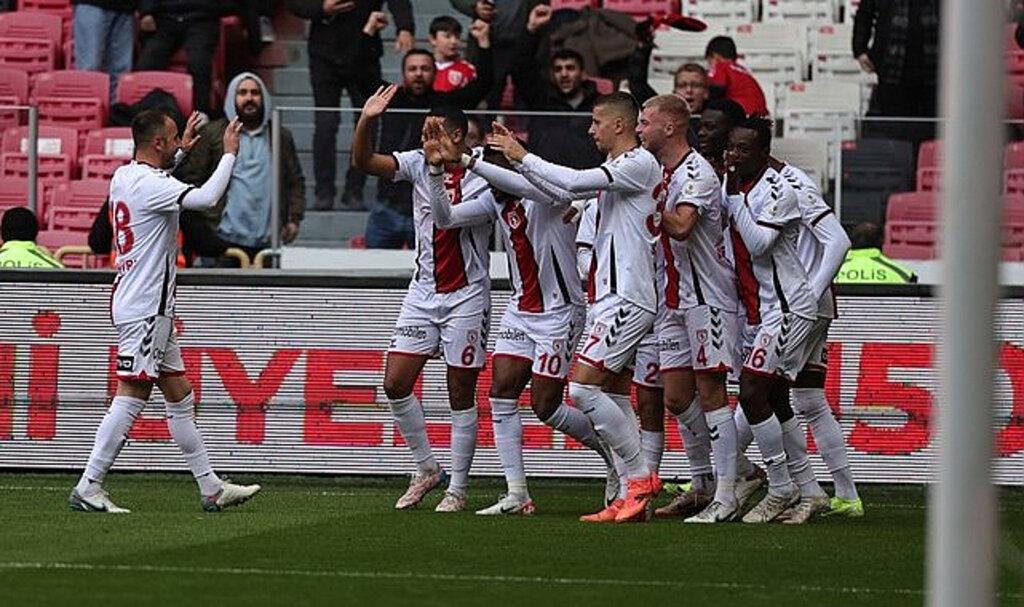 Samsunspor, Bodrum FK'ya Gol Oldu Yağdı!