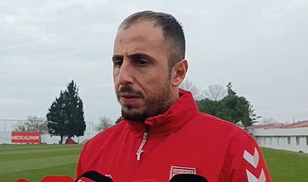 Kaptan Zeki Yavru Genç Oyunculara Sahip Çıktı! VİDEOLU