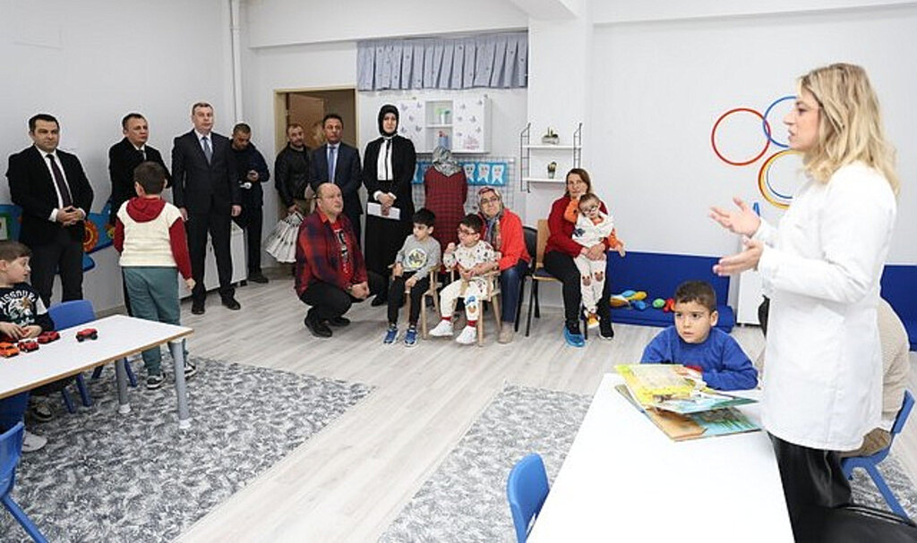 Özel Çocukların Gülümsemelerine Sağlıklı Dokunuş!