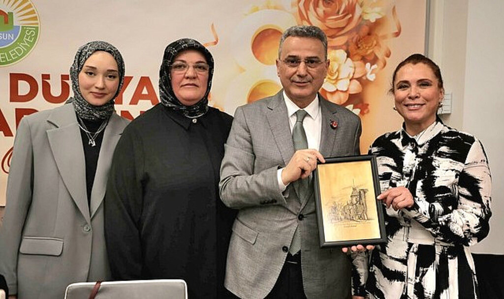 Başkan İhsan Kurnaz Kadın Personellerle İftarda Buluştu!