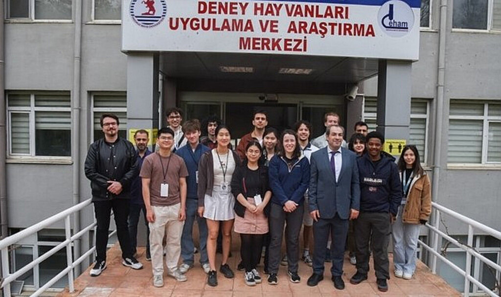 Cambridge Üniversitesi Veteriner Fakültesi Öğrencileri OMÜ Deney Hayvanları Merkezi’ni Ziyaret Etti!