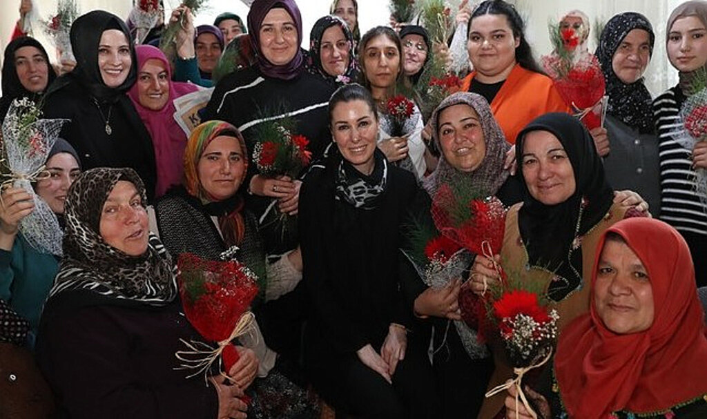 Karaaslan’dan ‘8 Mart Dünya Kadınlar Günü’ Mesajı!