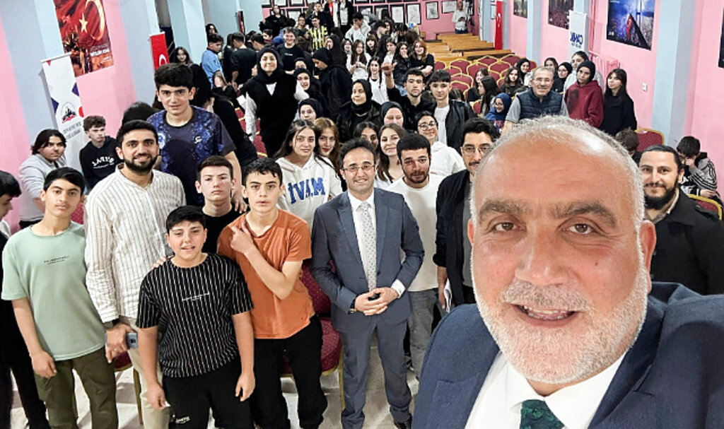 Öğrencilerden Başkan İbrahim Sandıkçı'ya Sevgi Seli! 