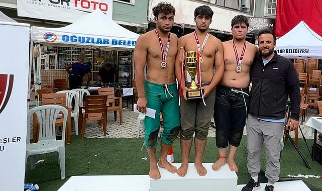 İlkadımlı Güreşçiler Turnuvaya Damga Vurdu!