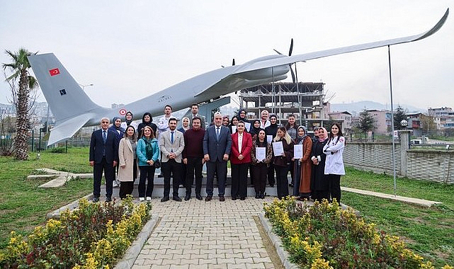 Canik Belediyesi'yle Yapay Zekâ Öğrenen Kadınların Sertifika Coşkusu!