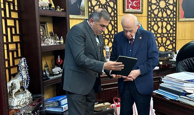MHP Samsun İl Başkanı Burhan Mucur’dan Genel Başkan Devlet Bahçeli’ye Ziyaret!