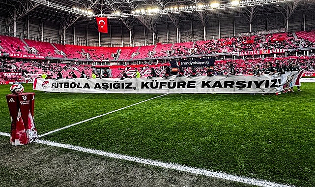 Samsunspor – Kocaelispor Maçı 19 Mayıs'tan Canlı Anlatım!