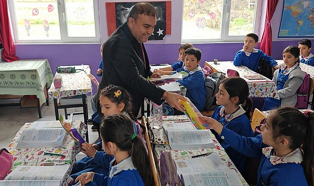 SİMDER Başkanı Sezgin Aydın’dan Eğitime ve Öğrencilere Anlamlı Destek!