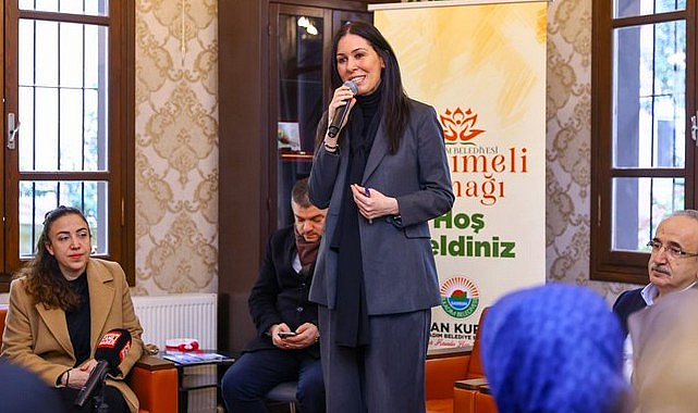 Çiğdem Karaaslan’dan Hanımeli Konağı’na Ziyaret!