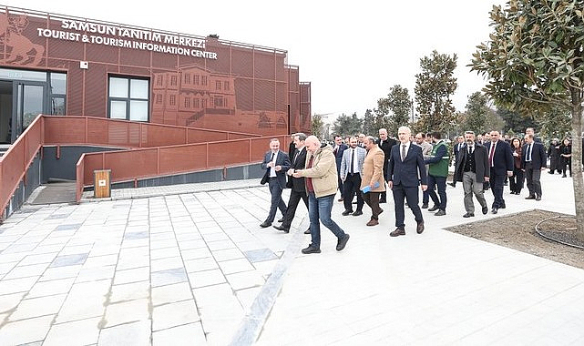 Samsun İstiklal Meydanında ‘Bağımsızlığın Kıymetini Bilelim Bağımlı Olmayalım’ Yürüyüşü!