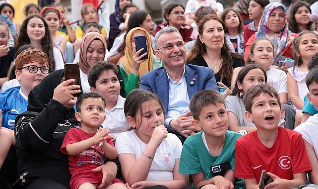 Başkan İhsan Kurnaz, ‘İlkadım’ı Geleceğe Taşıyoruz’!