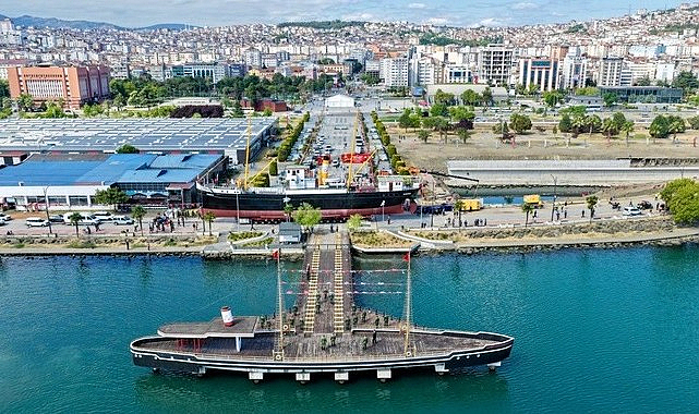 İstiklal Şehrinin Hafızası Bu Meydanda Yaşayacak!
