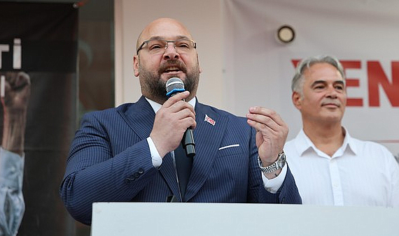 Samsun’un Tek CHP’li  Belediye Başkanı Serhat Türkel Yeni Partiye Katıldı!