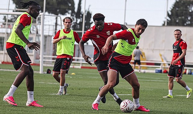 Samsunspor’un Yeni Sezon Hazırlıkları Çift Antrenman İle Başladı!